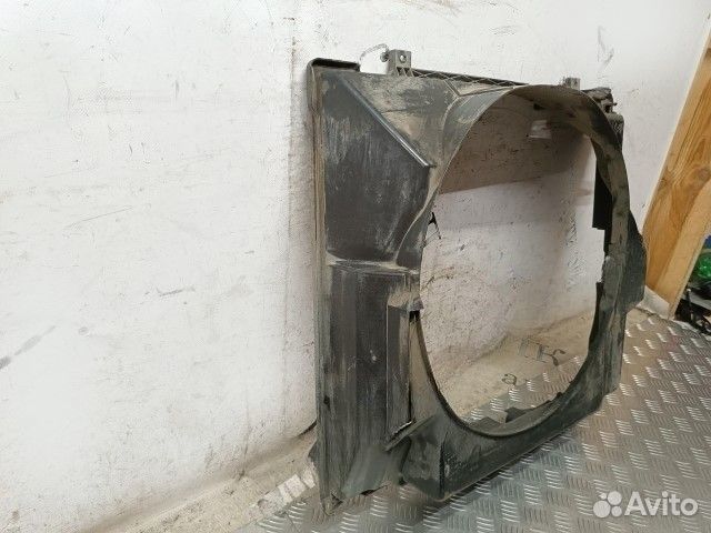 Диффузор (кожух вентилятора) Nissan Navara D40