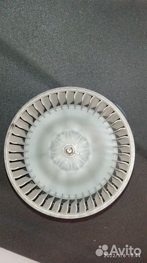 Мотор печки Toyota Avensis 2