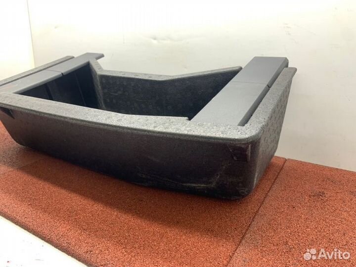 Ящик для инструментов Skoda Rapid седан cwvb 2017