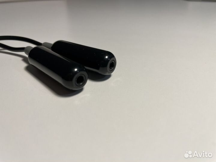 Griffin SmartShare Headphone Splitter