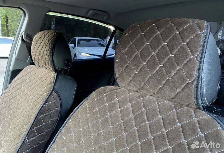 Чехлы универсальные / накидки на сиденья авто