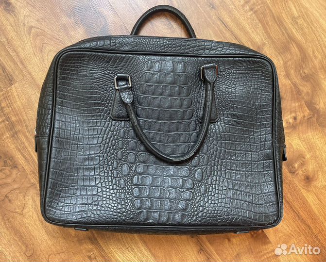 Мужской кожаный портфель