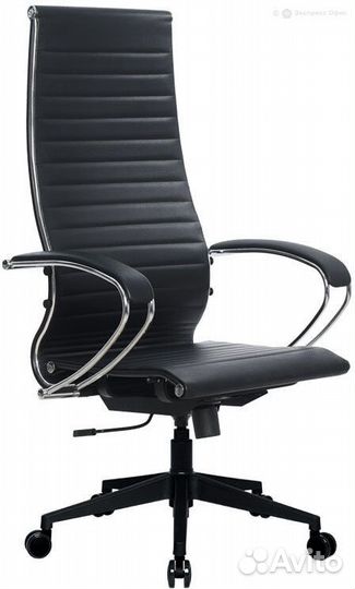 Кресло для руководителя Метта комплект 8, основани