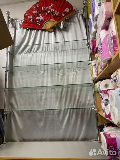 Стеллаж стеклянный