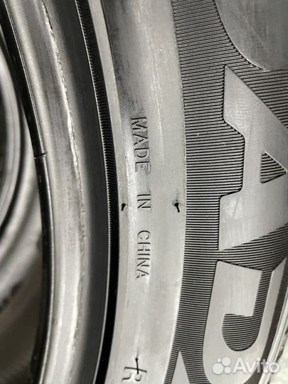 RoadX RXMotion U11 275/45 R20 110Y