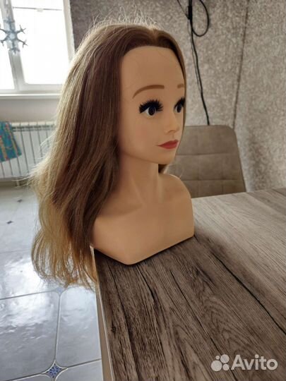Голова манекен с натуральными волосами