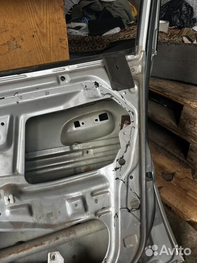Дверь передняя правая kia rio 1 рестайлинг