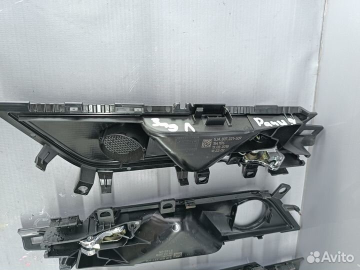 Ручка двери внутренняя Skoda Rapid