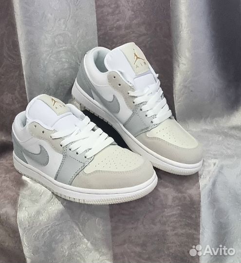 Кроссовки женские новые Nike Air Jordan Paris 38 р