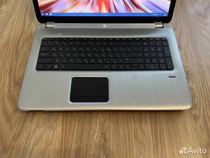 Мощный HP -17,3 -i7/8GB/SSD/500/R-6770