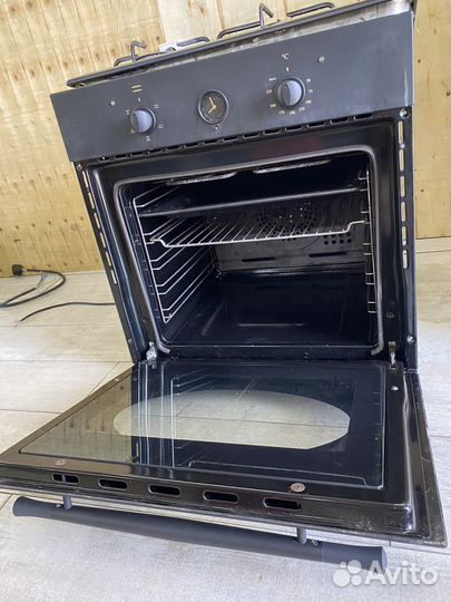 Духовой шкаф электро и варочная газ