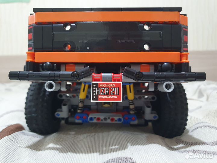 Конструктор lego Technic Ford F-150 Raptor