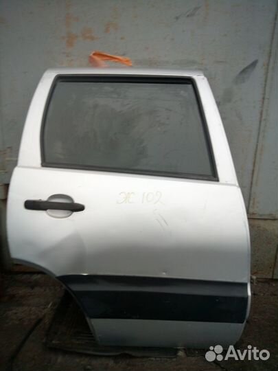 Дверь задняя правая niva chevrolet