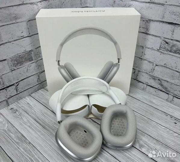 AirPods Max (Premium)