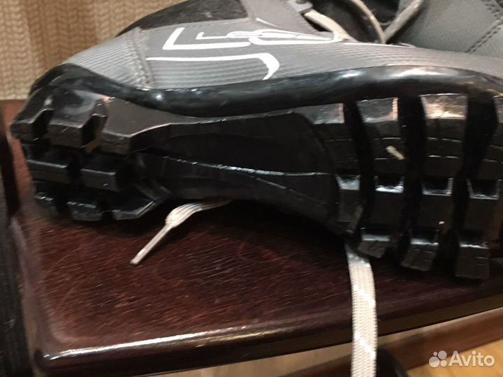 Лыжные ботинки 34 размер