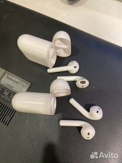 Airpods 1