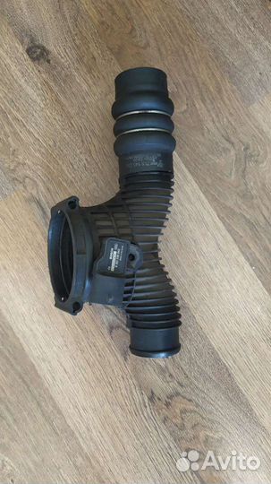 Патрубок воздушного фильтра с датчиком Porsche Cay