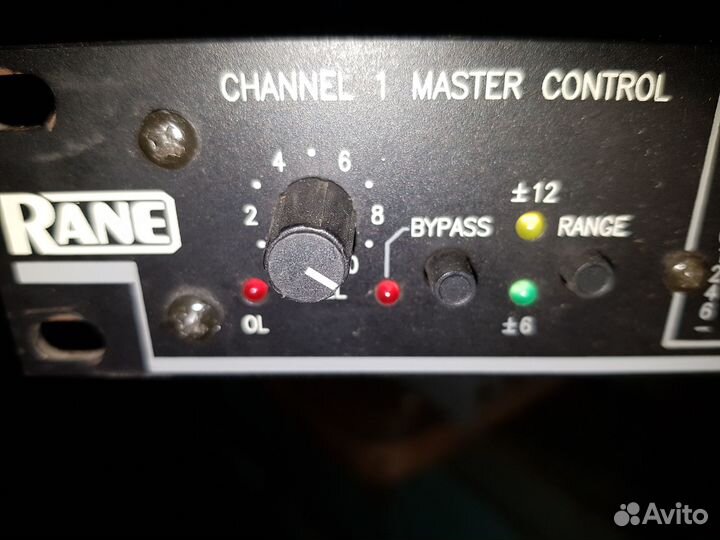 15 полосный стерео эквалайзер rane ME 1513