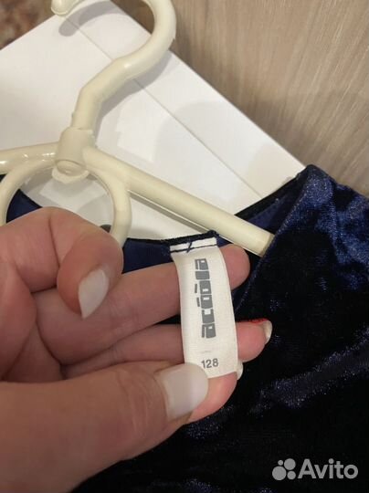 Платье нарядное для девочки 128