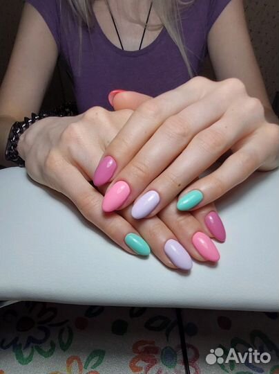 Маникюр с выездом или на дому