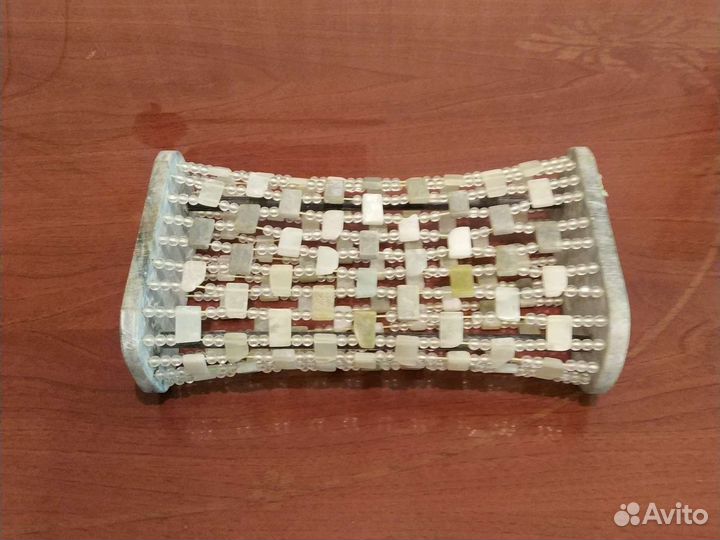 Подушка нефритовая