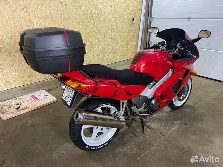 Honda VFR 800
