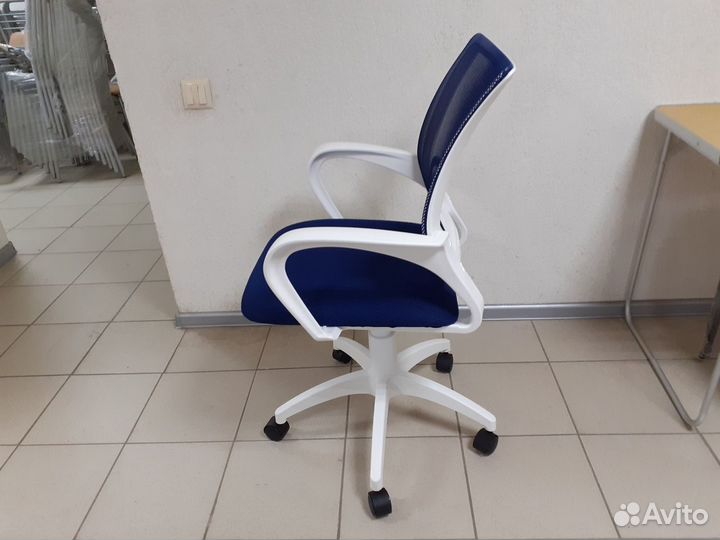 Компьютерное кресло