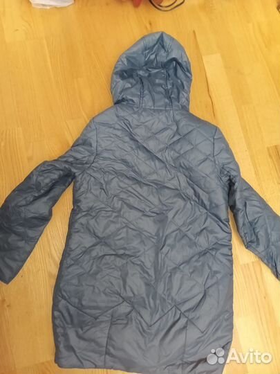 Куртка демисезонная женская 42 44 с капюшоном