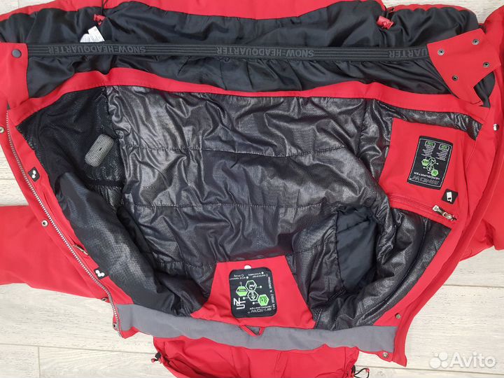 Продам куртку Горнолыжную подойдёт и для повседнев