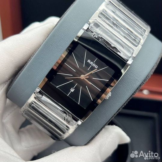 Парные унисекс кварцевые часы Rado