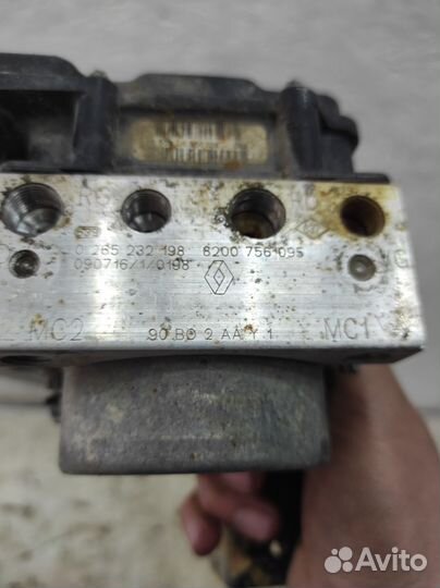 Блок ABS Dacia Logan 2007 8200756095