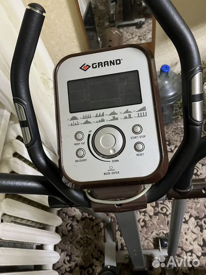 Эллиптический тренажер