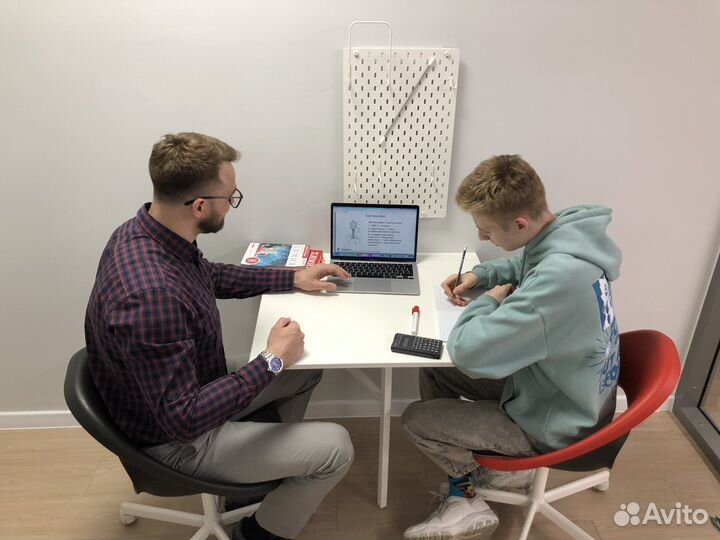 Репетитор по биологии и химии (эксперт егэ)