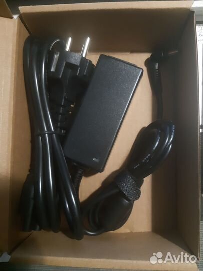 Блок питания зарядка для ноутбука lenovo 4.0х1.7mm