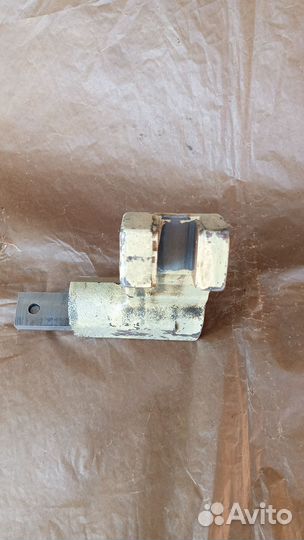 Вилка 1м63,дип300 кор.скоростей