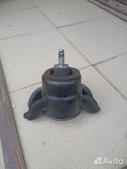 Опора двигателя kia Rio Huendai Elantra