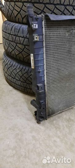 Радиатор системы охлаждения на мерседес мл 400