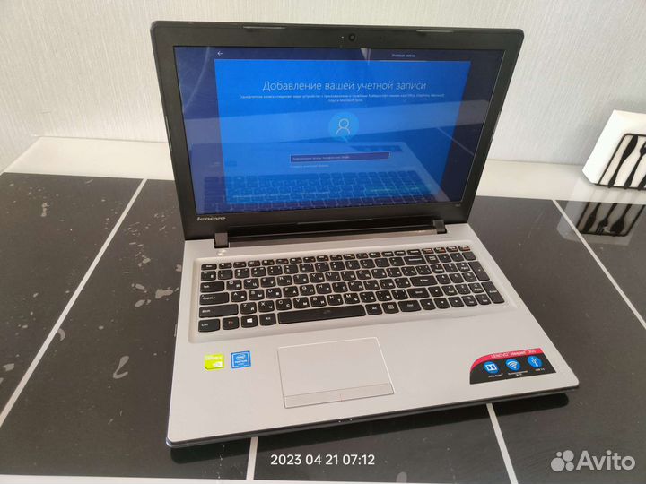 Ноутбук lenovo