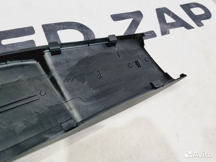 Обшивка стойки Suzuki Vitara P90 M16A 2017