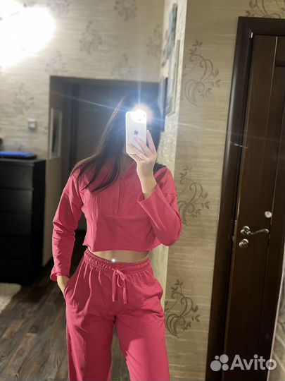 Костюм спортивный