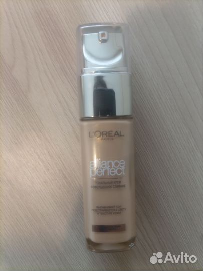 Тональный крем loreal