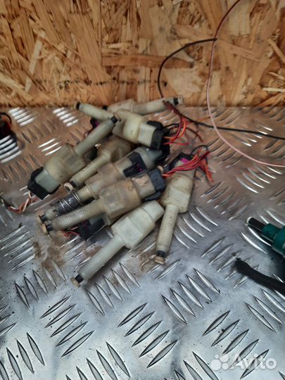 Датчик стоп сигнала для VAG VW Audi Skoda