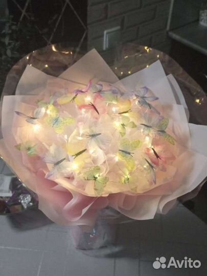 Букет с бабочками