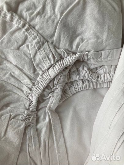 Простыни на резинке 140 на 70