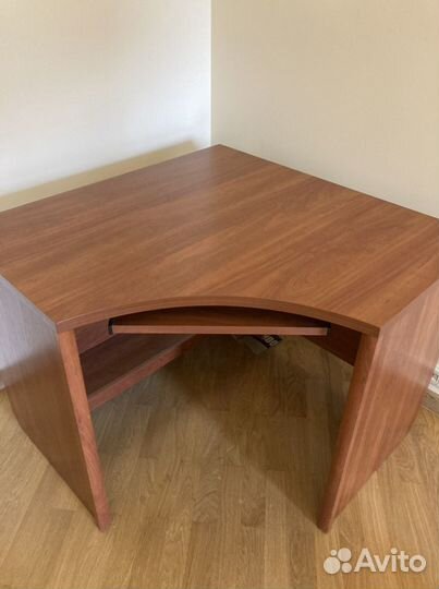 Письменный стол Magellan (Польша)