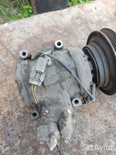 Компрессор кондиционера toyota caldina