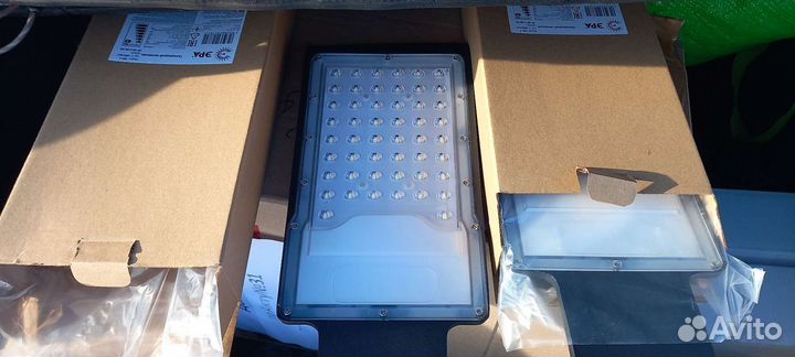 Уличный фонарь. электрик.монтаж