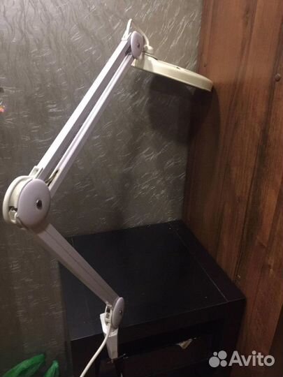 Лампа лупа для маникюра и педикюра