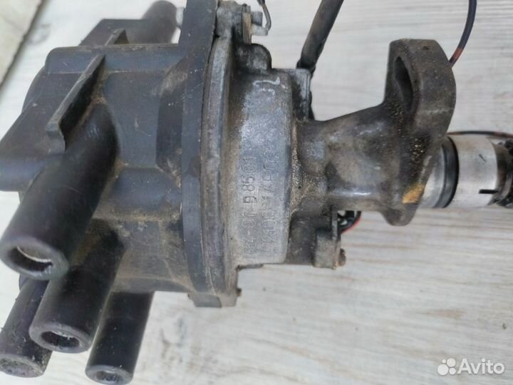 Трамблер Nissan Terrano VC30