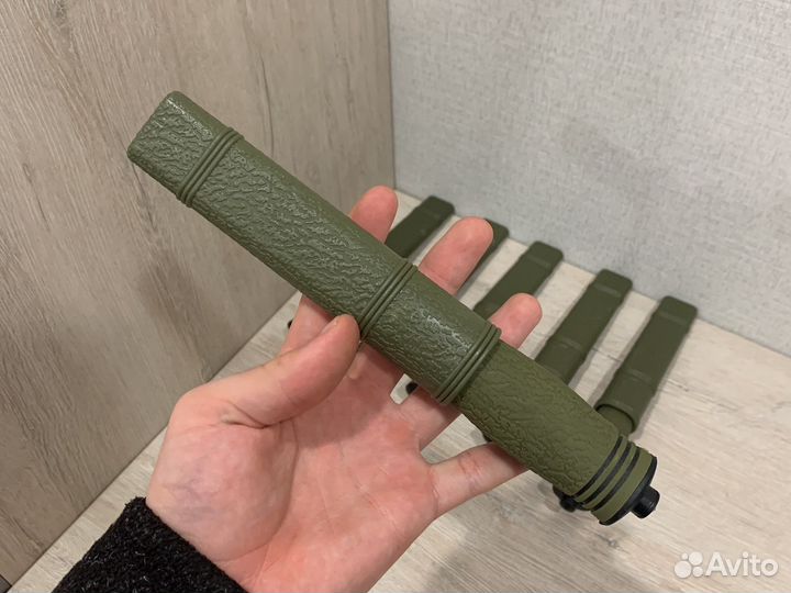 Нож в лодку